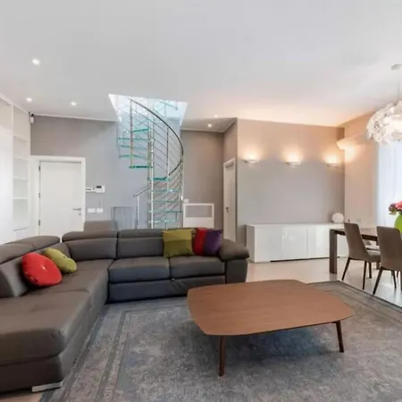 Appartement Ampli De 3-habitacions A *