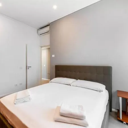 Ampli De 3-habitacions A 아파트 로마